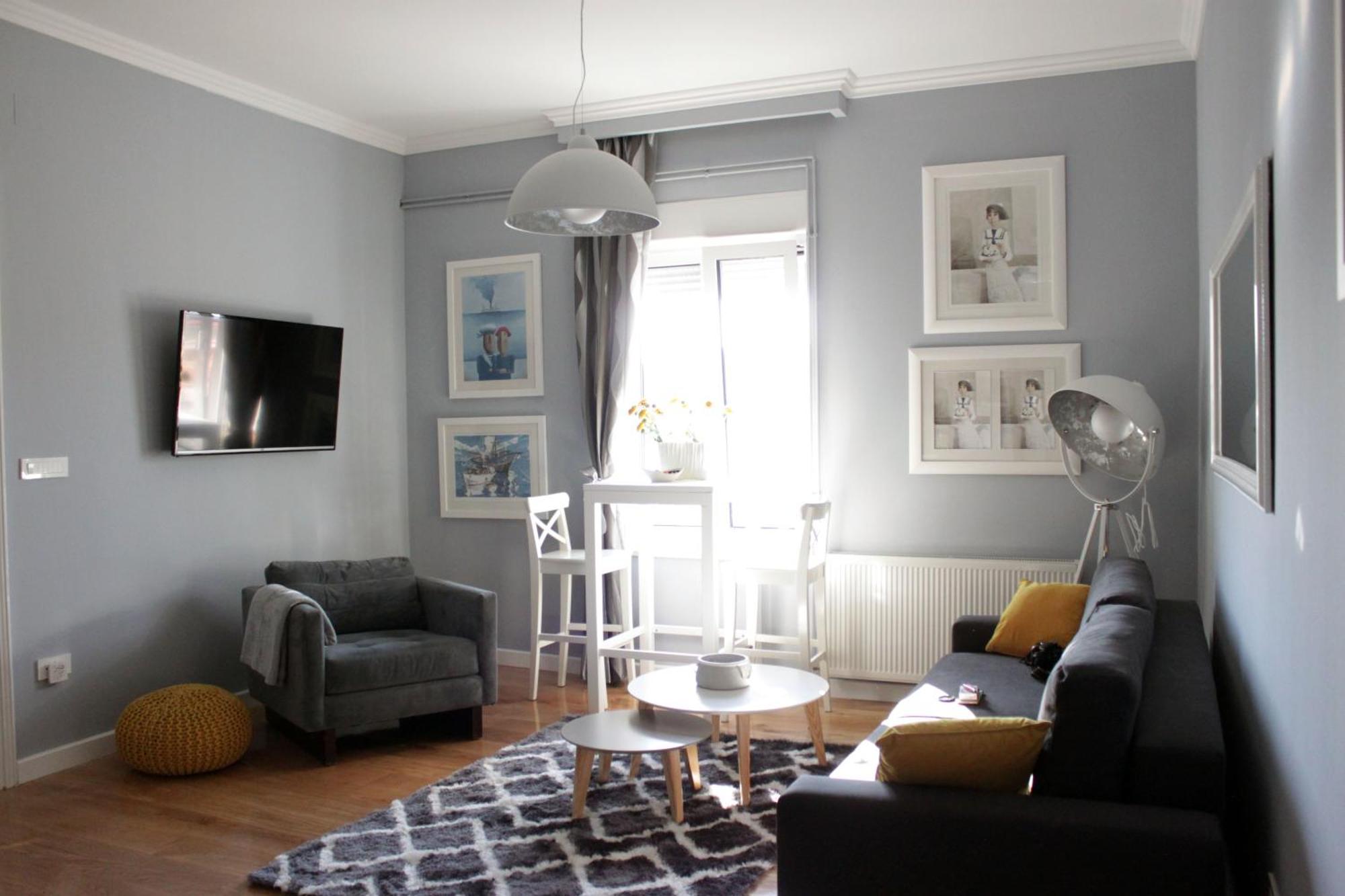 O La La Apartment *