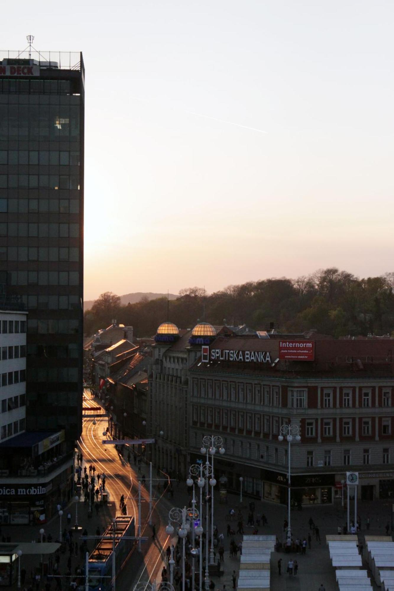 O La La * Zagreb