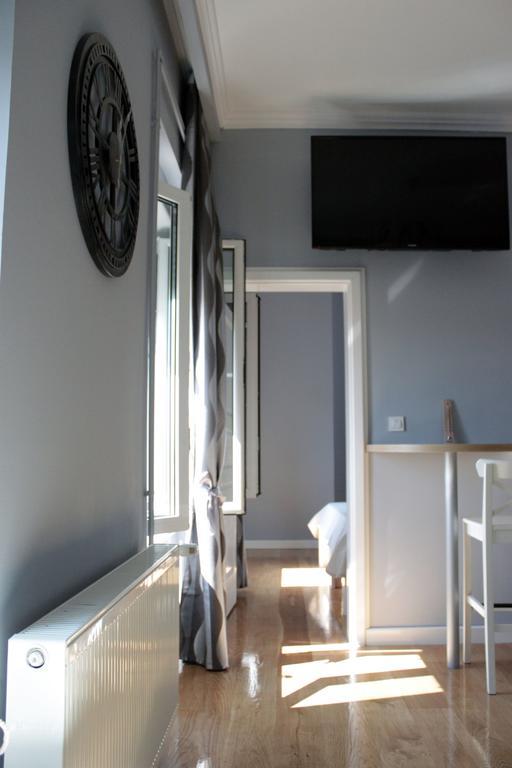 Apartment O La La